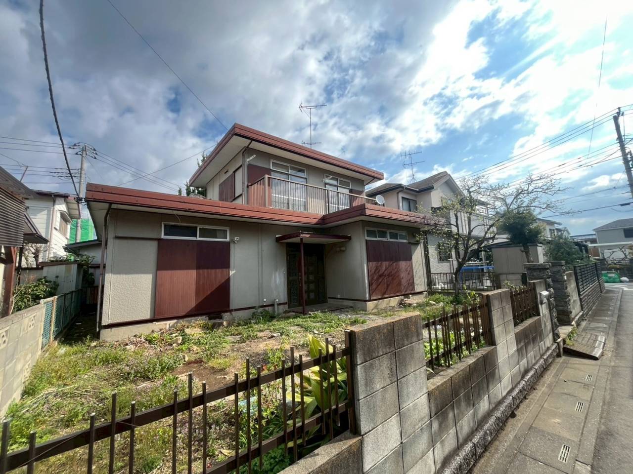 軽量鉄骨造２階建解体工事